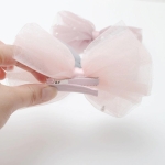Haarspeld voor kind tule strik roze