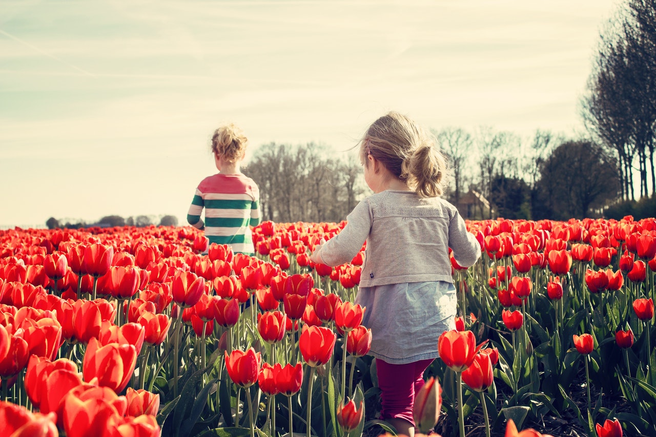 Hoe de maat van kinderkleding kiezen?